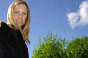 s00570kl.jpg (68692 byte)